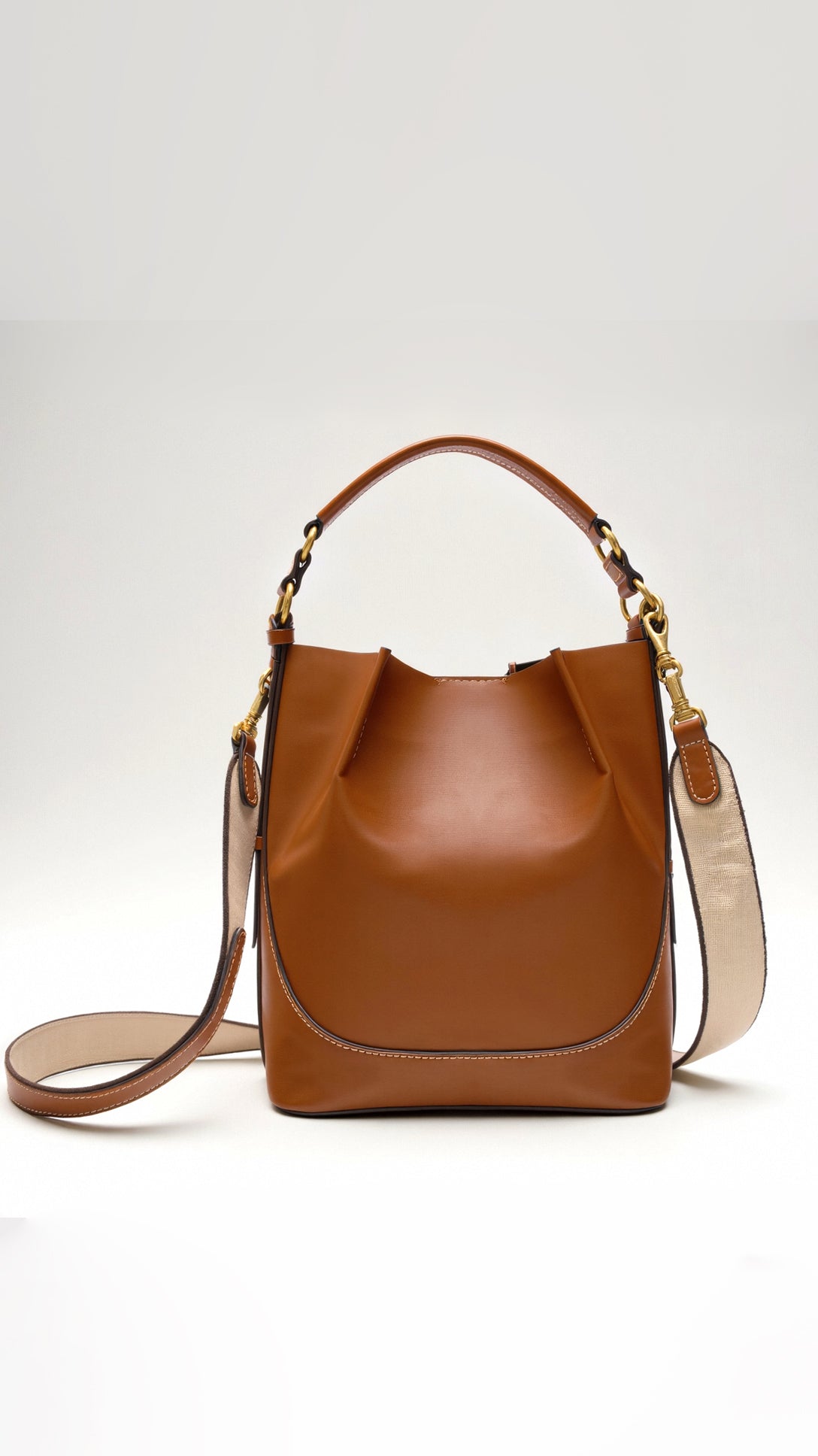 Cassia Sleek Leather Bucket Bag 1