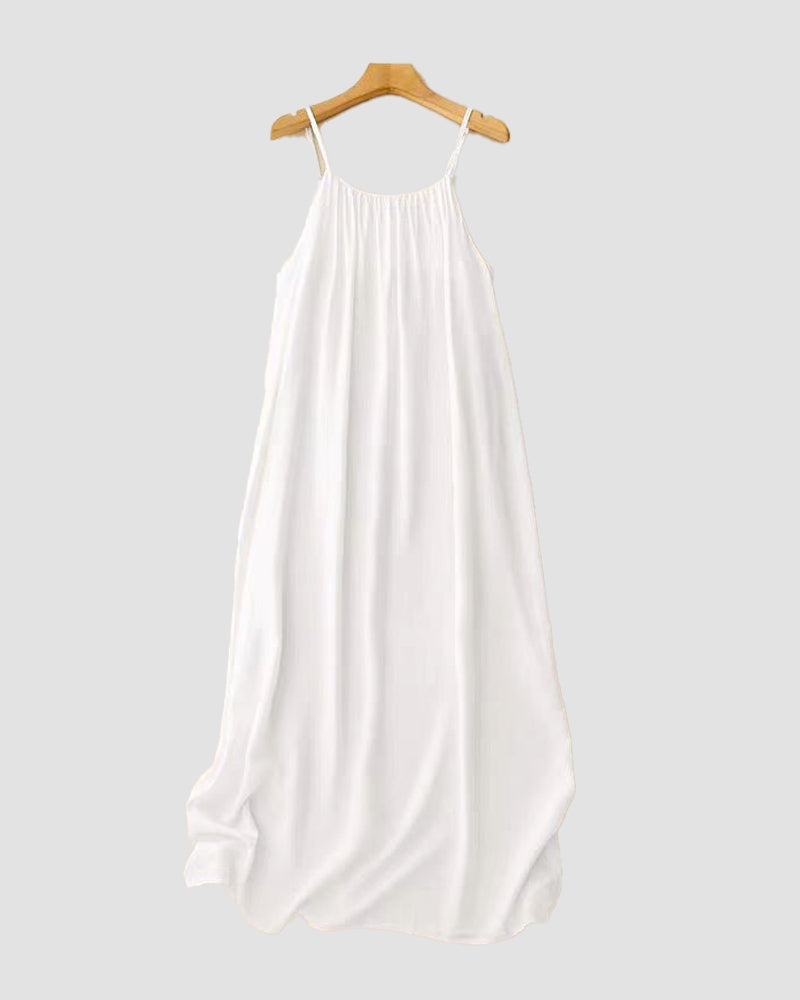 Luna Flowy Maxi Dress