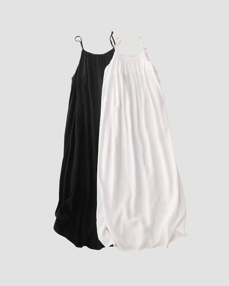 Luna Flowy Maxi Dress