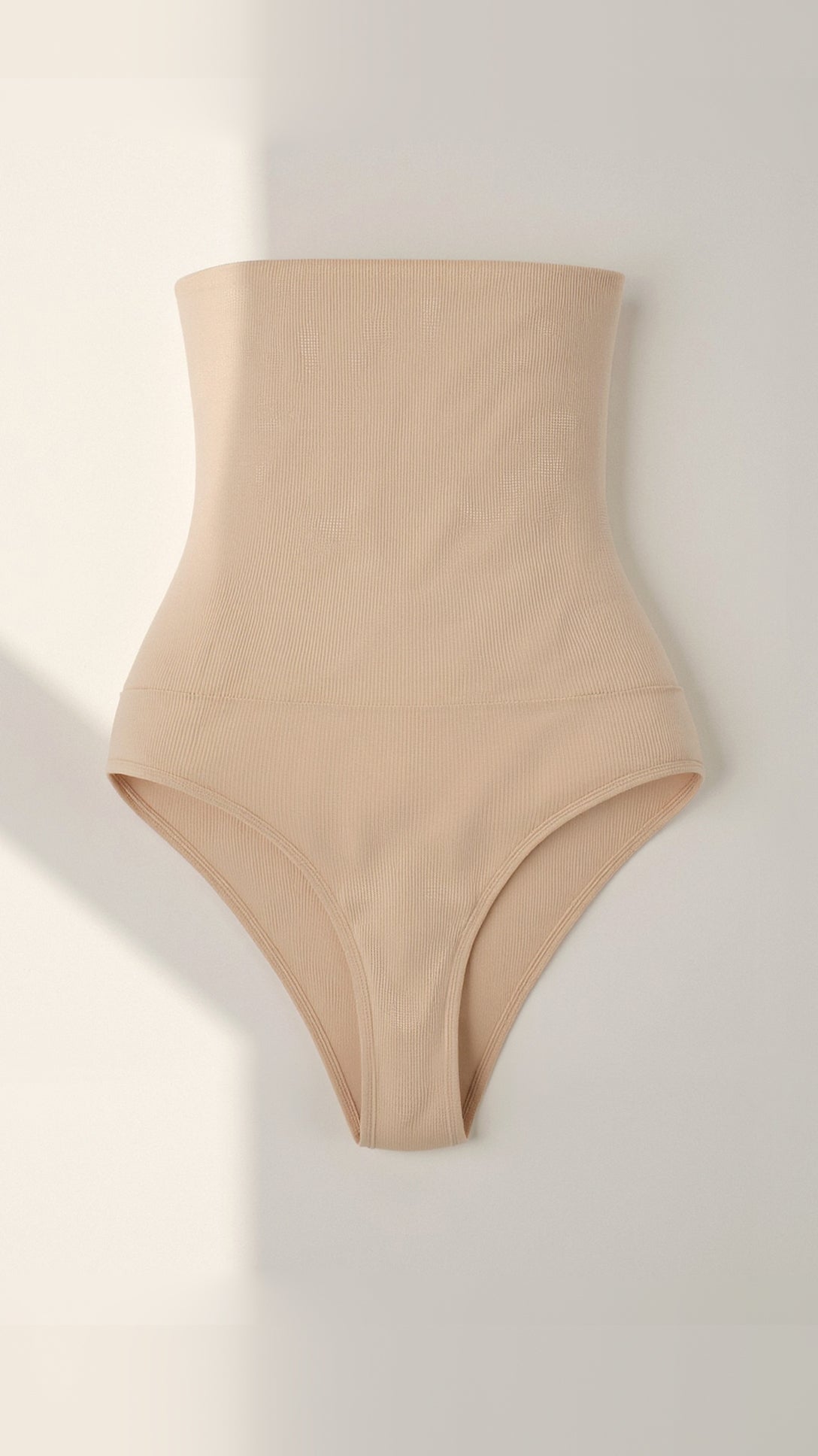 Sophia High-Rise Seamless Thong 2