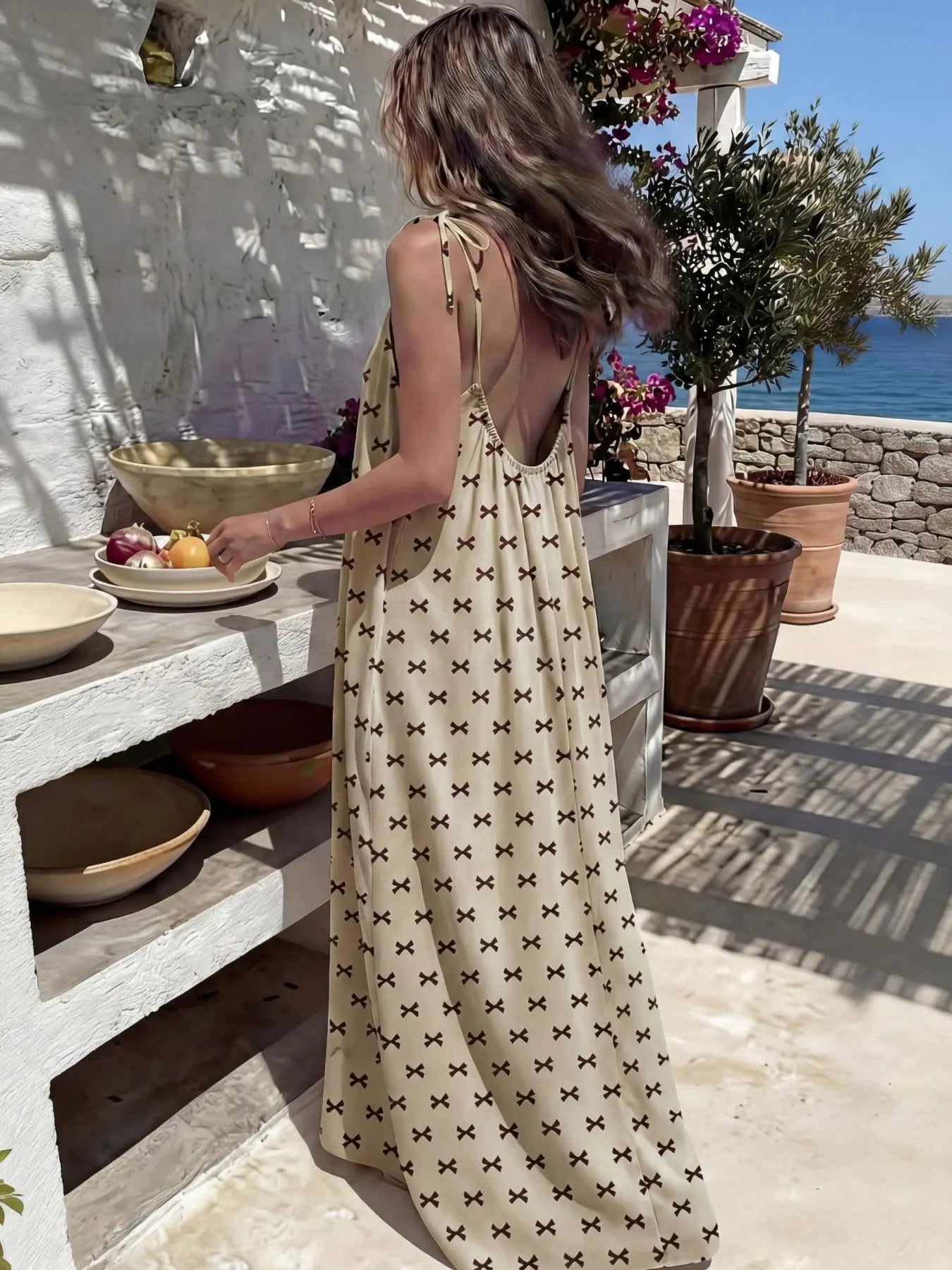 Luna Flowy Maxi Dress