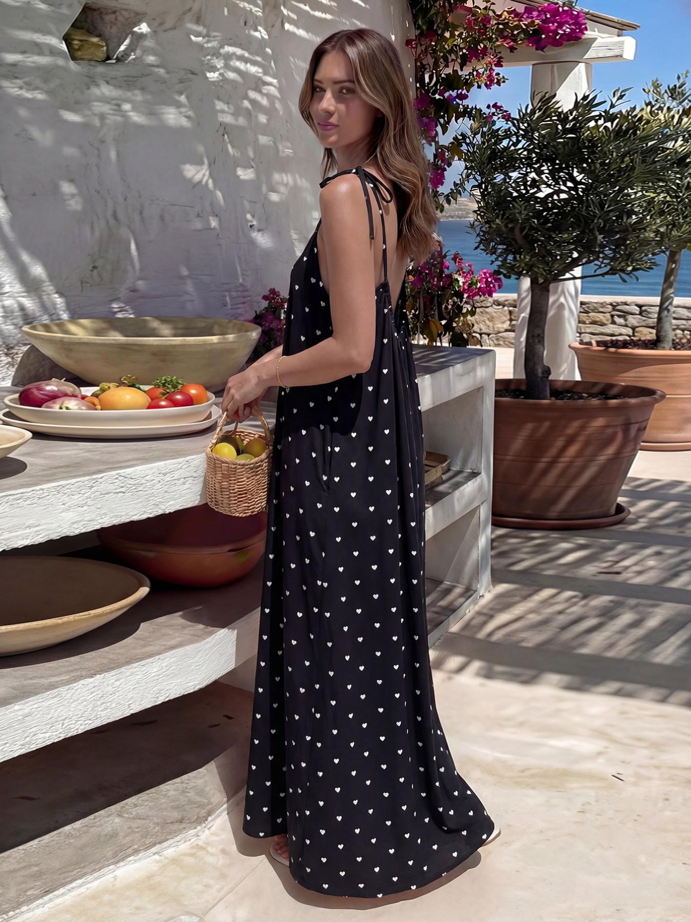 Luna Flowy Maxi Dress